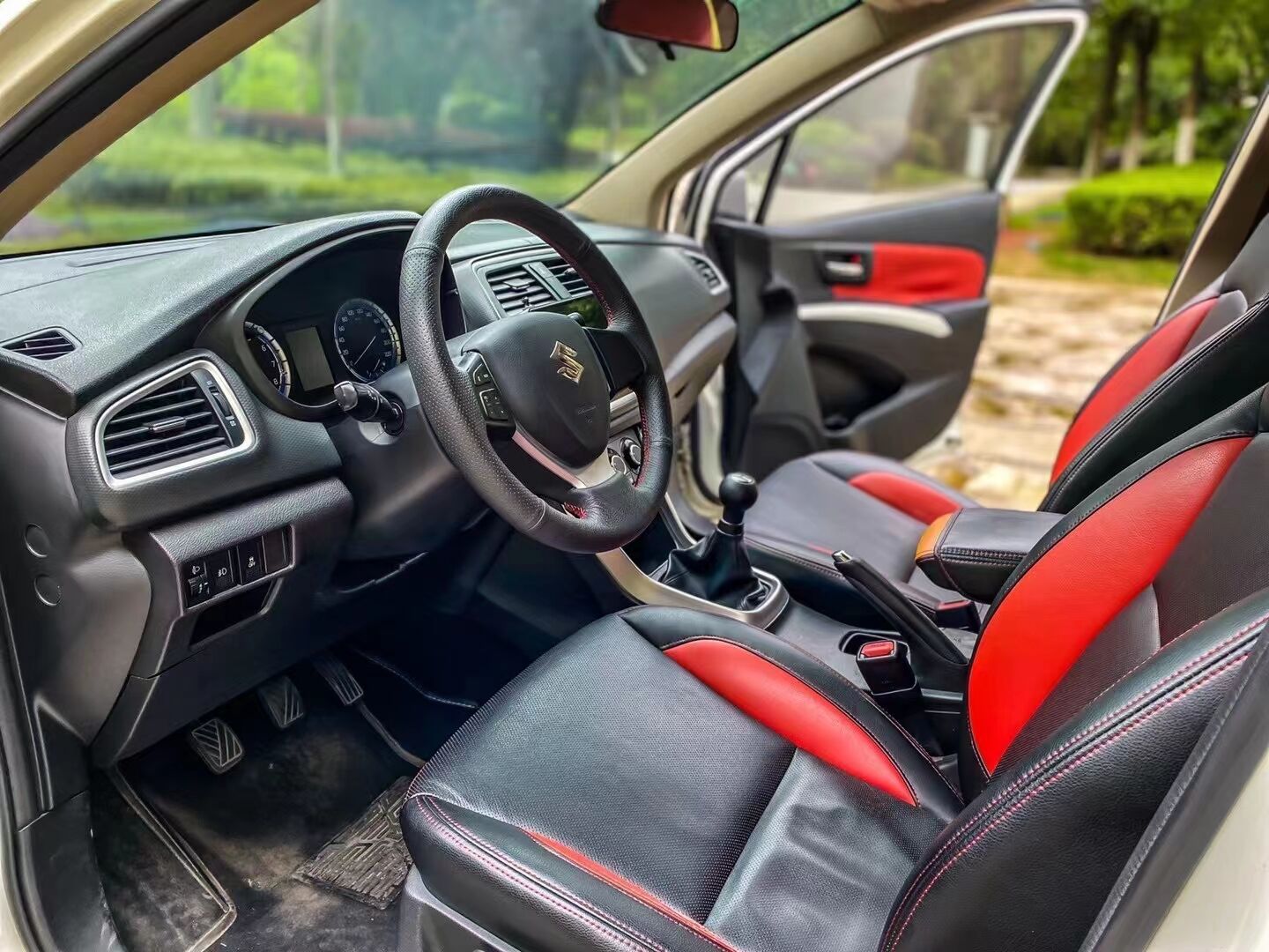 铃木锋驭性价比高的车,长安铃木锋驭质量怎么样