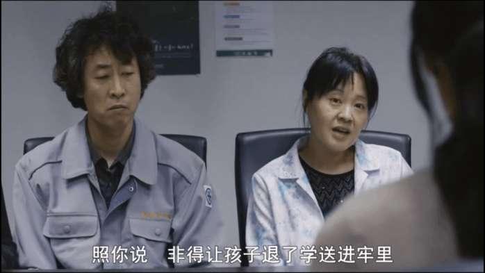 荆棘曾经也是温柔的花,所有的荆棘都是成长路上的救赎