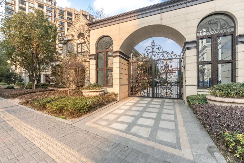 徐汇区向阳小学学区房价,上海向阳小学学区房