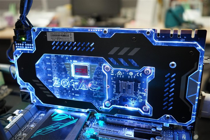 玩家为对抗黄牛囤积抬价，纷纷在二手平台上放出大量原价3060显卡