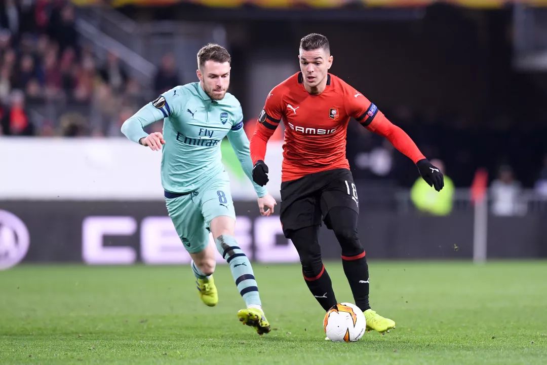 那个肩负家乡期望的小球队，最终真的创造了奇迹