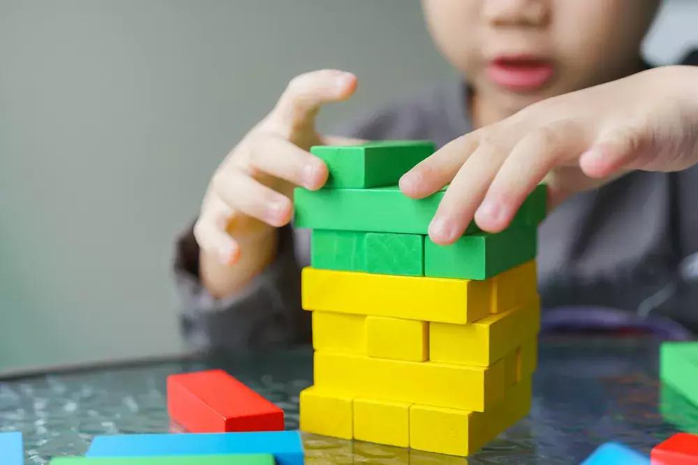 1-3岁儿童积木玩具大颗粒积木,积木玩具适合孩子么