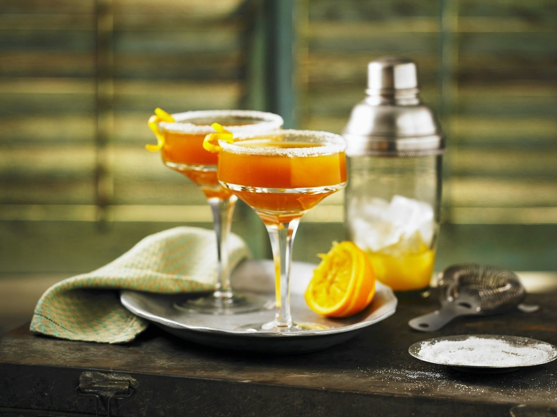 杜松子酒和金酒哪个好喝些,杜松子酒是烈酒吗