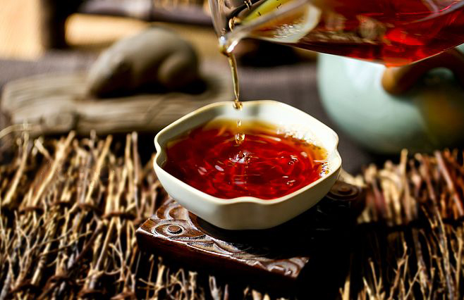 中暑了有什么解暑的方法,在特别热的环境中暑