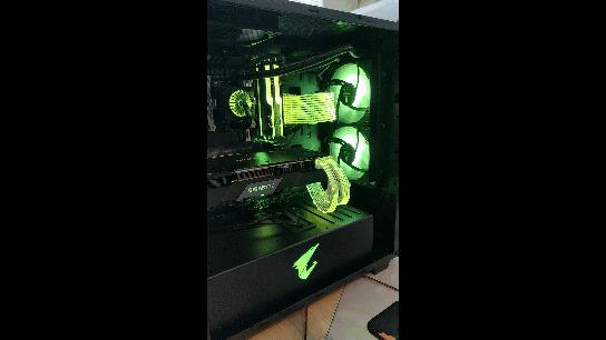 满足所有想象!雷霆世纪AORUS757游戏电脑评测