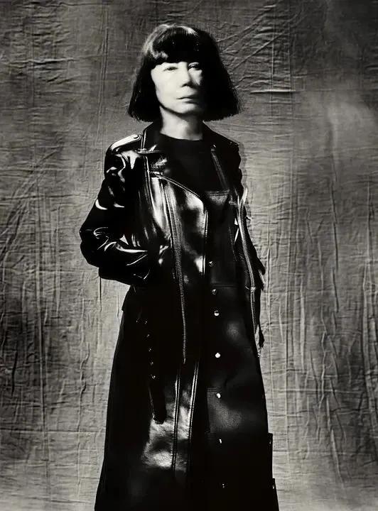 服装设计师有名人物,服装设计顶级设计师