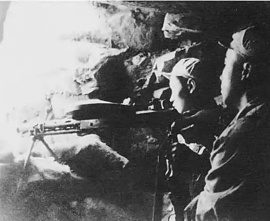 志愿军到底是怎么打赢美军的,志愿军战斗力达到了轻步兵的巅峰