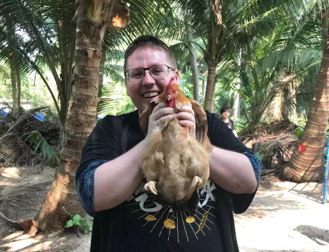 中国网红跟外国网红哪个赚钱,外国网红也赚钱么