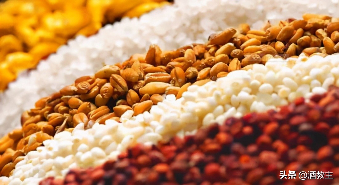 秋天的第一杯酒请查收,秋天的第一杯酒一杯敬往事