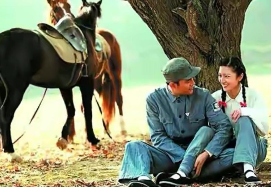 1937年,一位红军旅长连开2枪杀害16岁女友,毛主席含泪写下批示