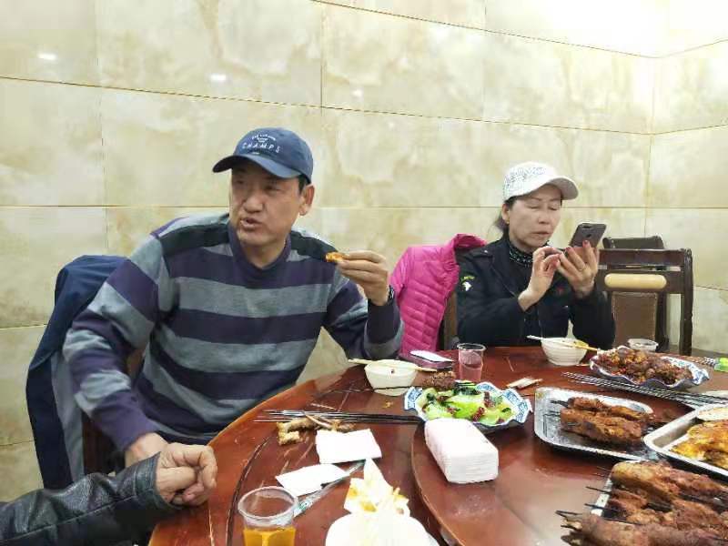 退休夫妻自驾游最新视频,退休夫妻自驾旅行