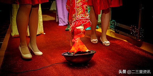 想见证辽阳首届公益集体中式婚礼活动总共分几步？只需狂点赞，够赞你就来