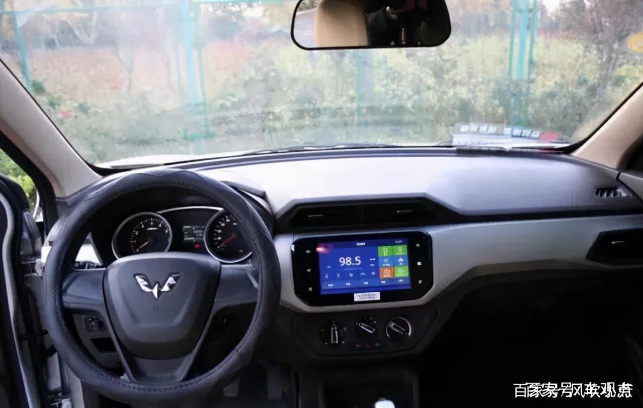 五菱宏光s1一年花销多少钱,五菱宏光mini养车一年费用