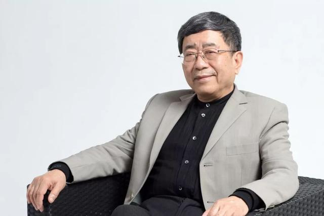 余秋雨前妻李红简历和图片,余秋雨的前妻李红