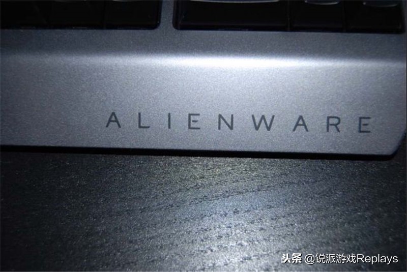 外星人alienwarex14体验,alienware外星人电脑全家桶