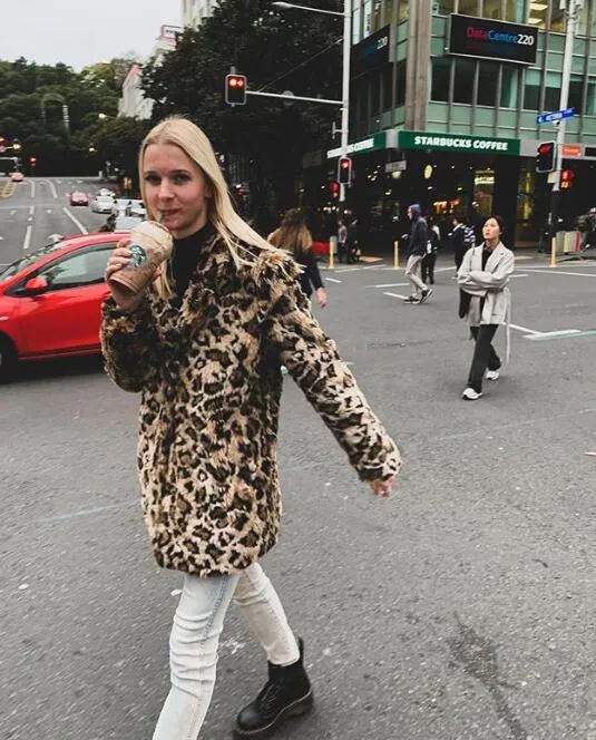 纽航空乘,纽航空姐失业后视频