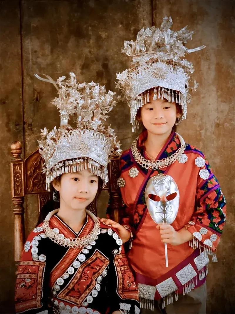 这对父母怎么想到的？把孩子十岁生日变成了学习的动力