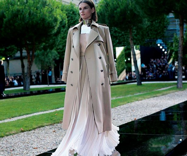 纪梵希，链接过去与未来