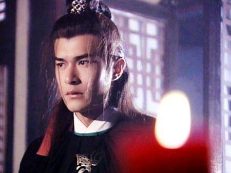 杨过和风清扬的独孤九剑哪个厉害,独孤九剑与杨过