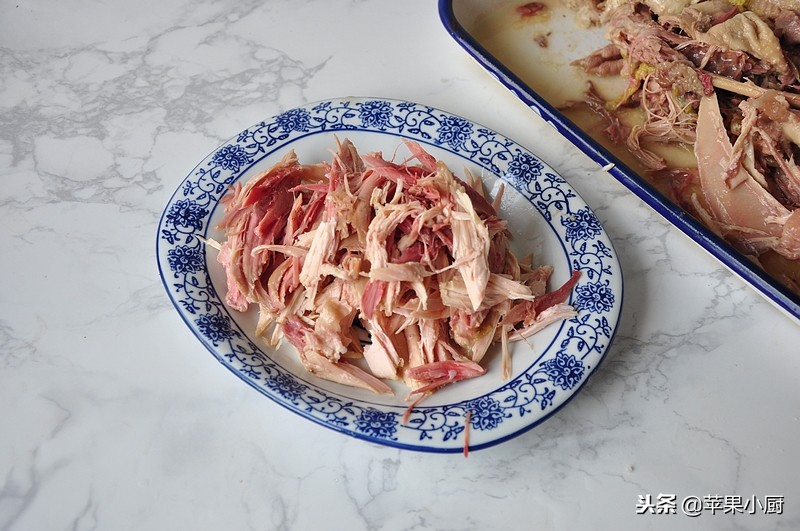 煲过的鸡怎么搞,煲鸡汤的鸡没吃完