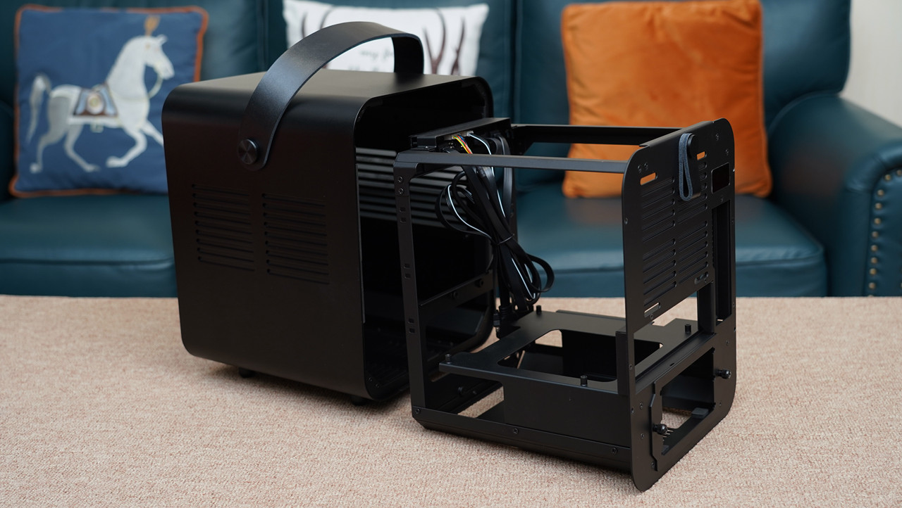 等等*党**的胜利？用5700G打造的暗黑二重制版ITX主机分享