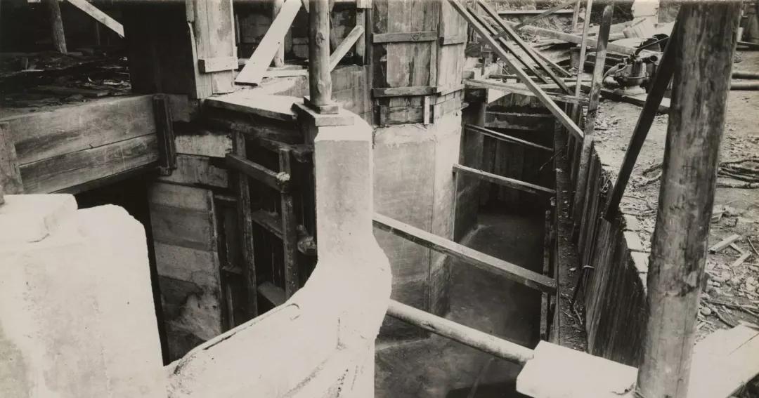 上海百年邬达克建筑——宏恩医院，最近长高了1.2米