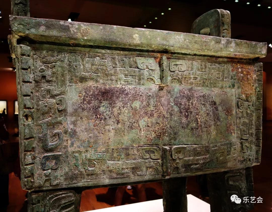 汉代青铜鼎三足鼎价格,海内著名三件青铜大鼎