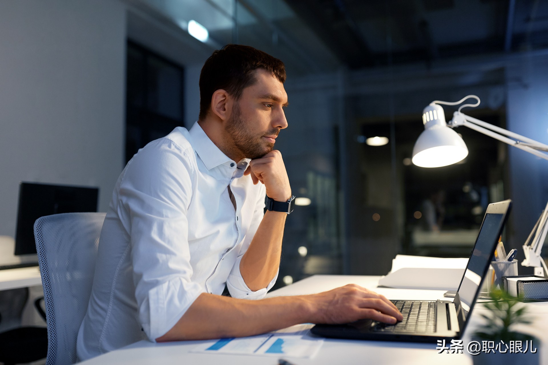 股神巴菲特吃饭说的赚钱秘诀,股神巴菲特说的话你认可吗