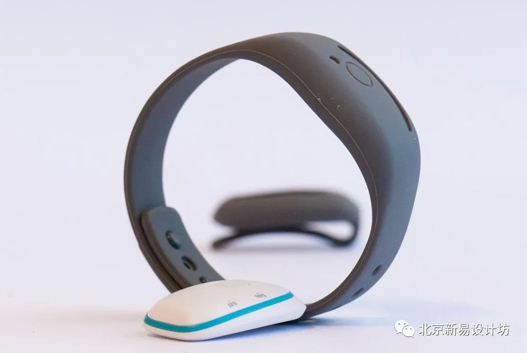 人性化多元化和实用性的健身器材,高科技有未来设计感的健身器材