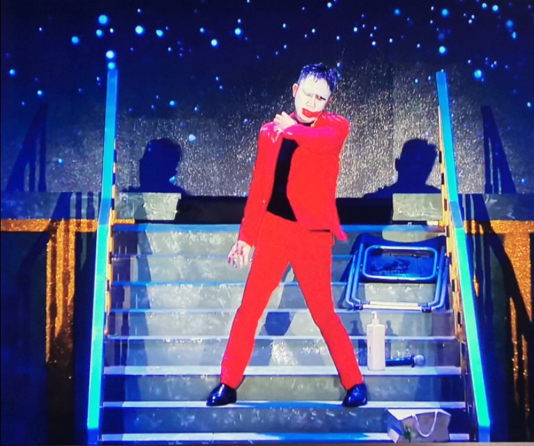 白凯南的“沦陷”—不来比赛卖情怀,掌声岂能刷存在?