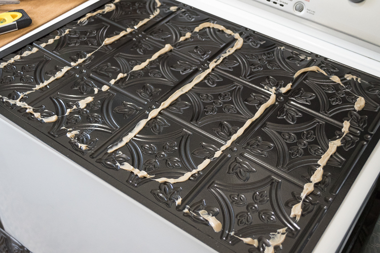 仅仅需要4步,就能在洗衣房装个防溅板,国外洗衣房晾衣值得借鉴