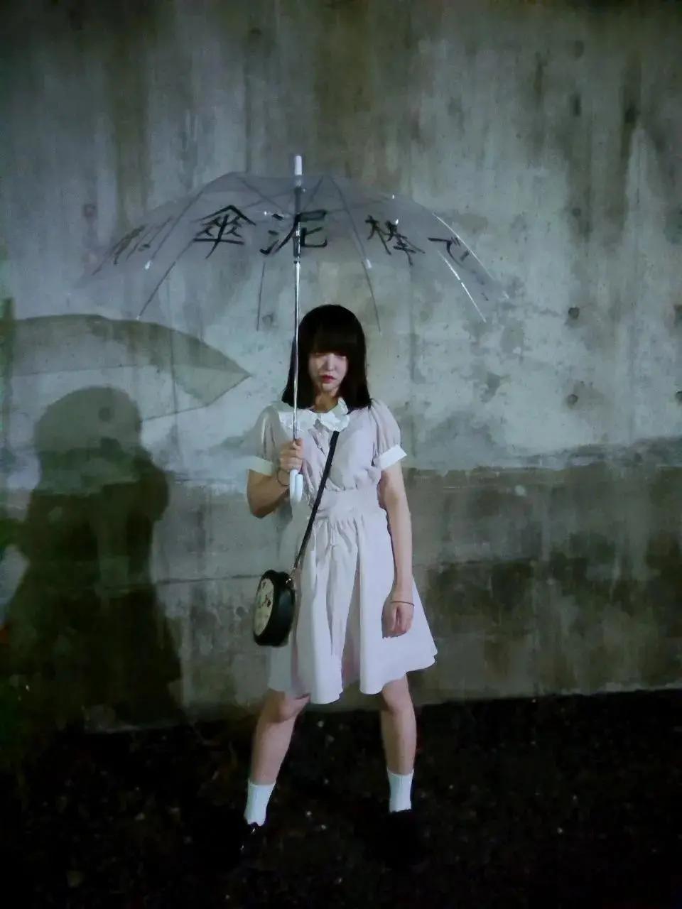 日本女版“手工耿”凭沙雕发明火遍全网，她还是个偶像女团成员？