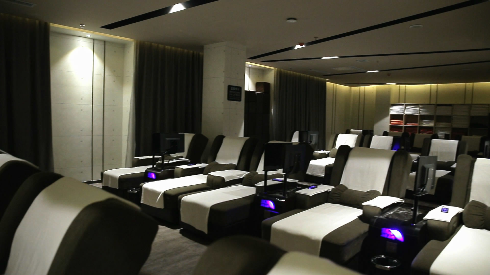 青岛汤泉温泉自助餐,沐青汤泉儿童自助餐