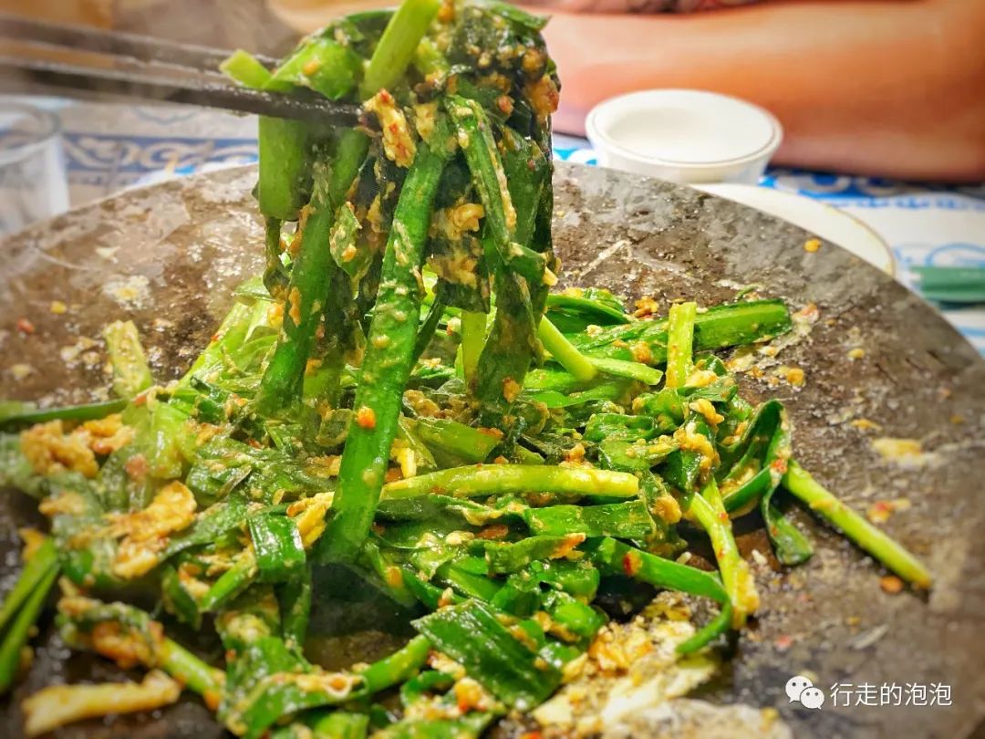 「岳阳攻略」被誉为“湖南夜宵扛把子”的烧烤城，还是小龙虾基地