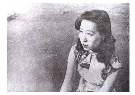 张爱玲搬家,张爱玲去世时有多惨