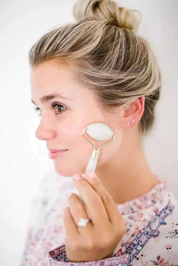 痰盂变果篮,痰盂被人玩出了新花样