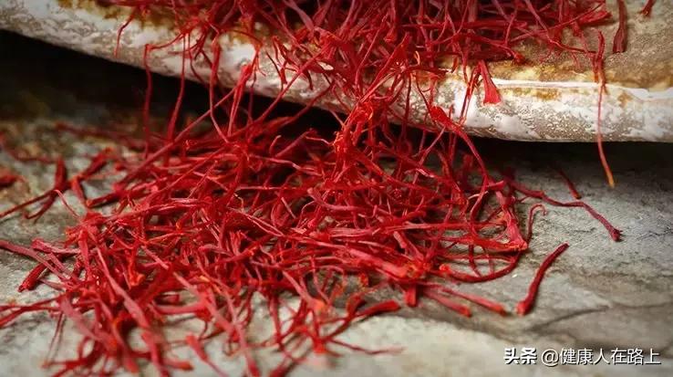 藏红花可以帮助降血压吗,藏红花对子宫的作用是什么