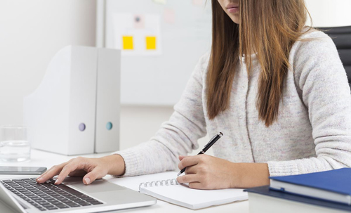 平面设计师前景怎么样,平面设计师月薪大概多少钱