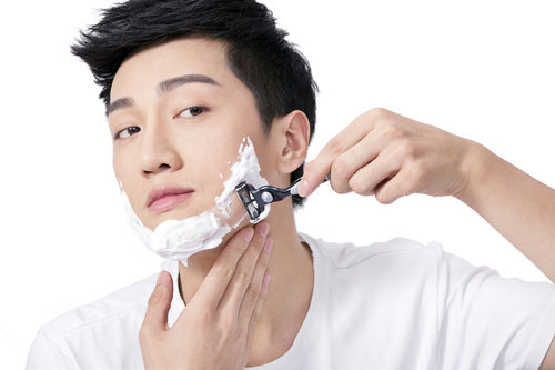 剃胡子会长得越来越多吗,剃胡子有什么危害