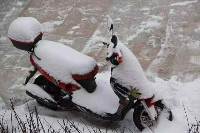 电动车到了冬天就不耐用怎么办,电动车突然没劲了放了一会就好了