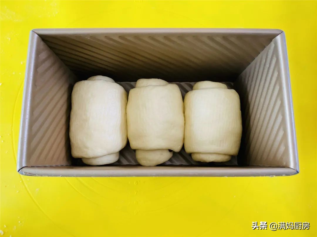 层次分明的原味吐司做法,每一口都甜到了心里