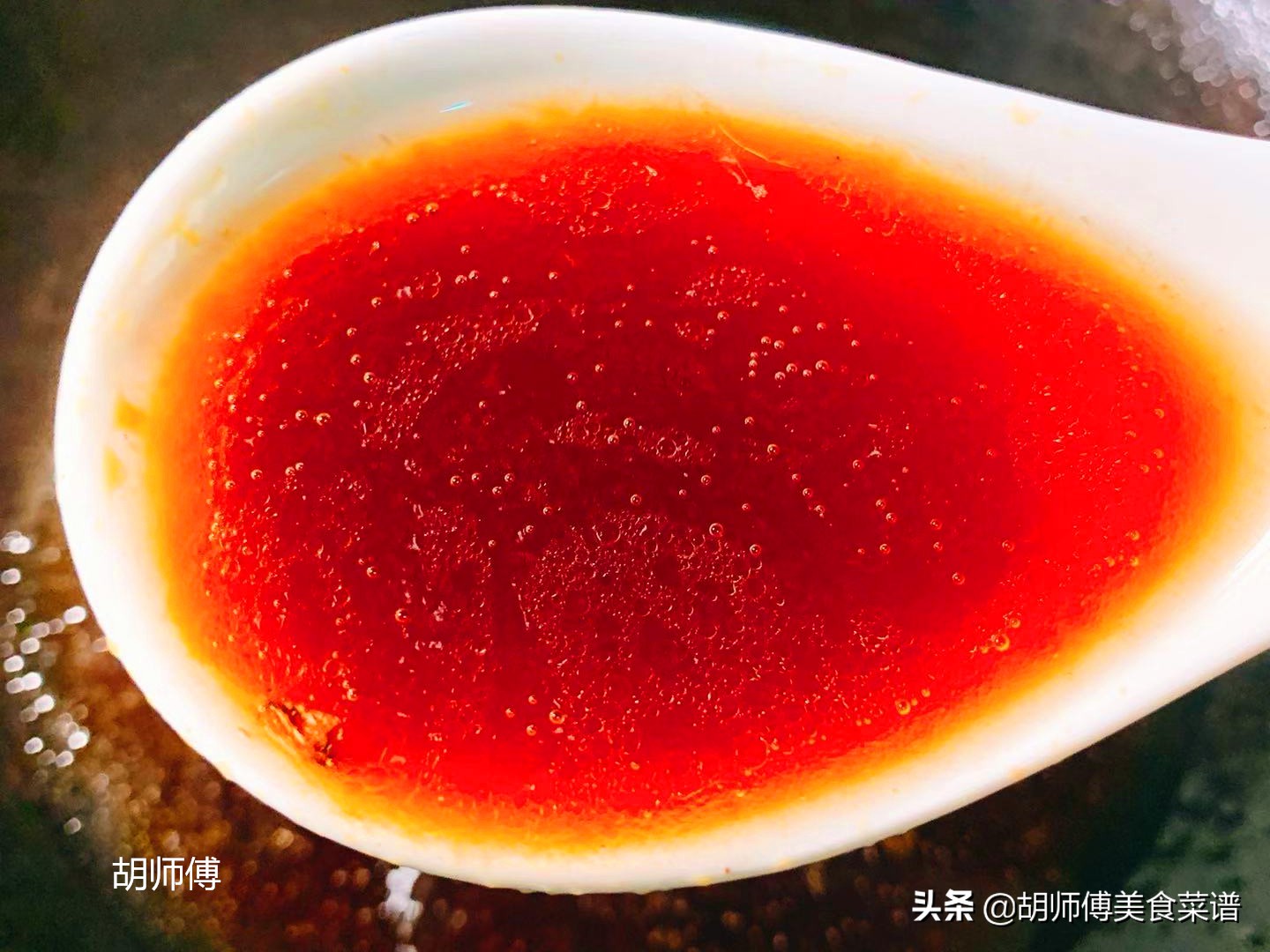 做红烧肉的时候糖放的少了不甜,做红烧肉用冰糖还是白砂糖