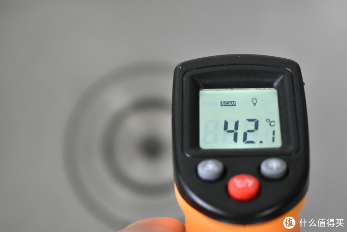 夏天热水器水温不够用,夏天不烫燃气热水器