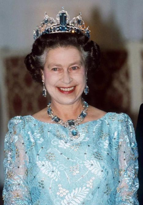 日本皇室珠宝珍珠,皇冠高仿