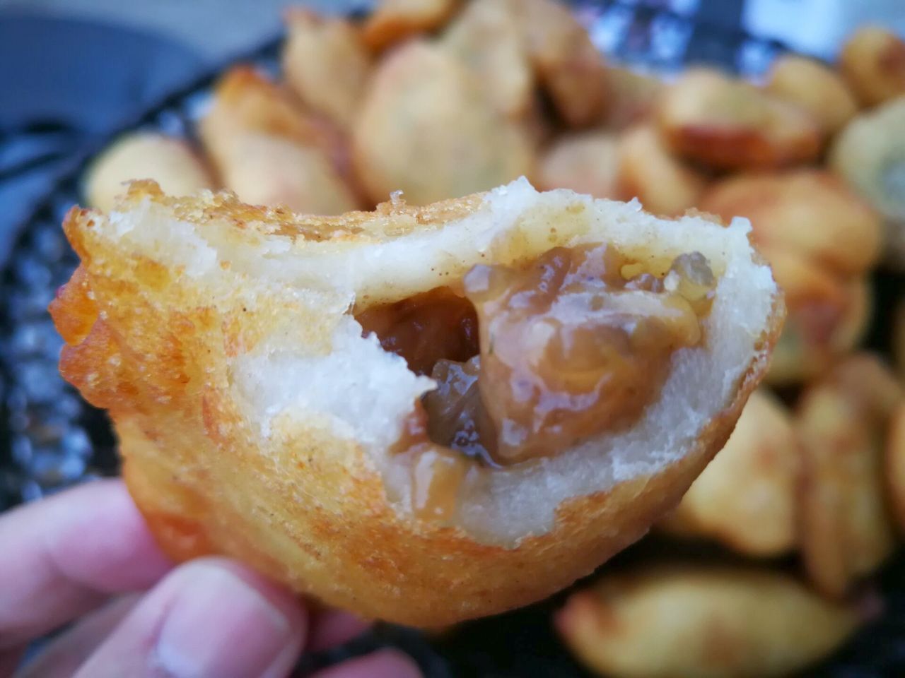 安徽省各市的特色美食蒿子粑,太和美食烧饼