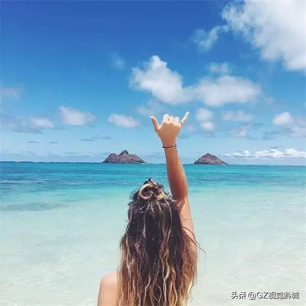 拍照时怎样克服不看镜头的尴尬感,解决拍照尴尬的技巧