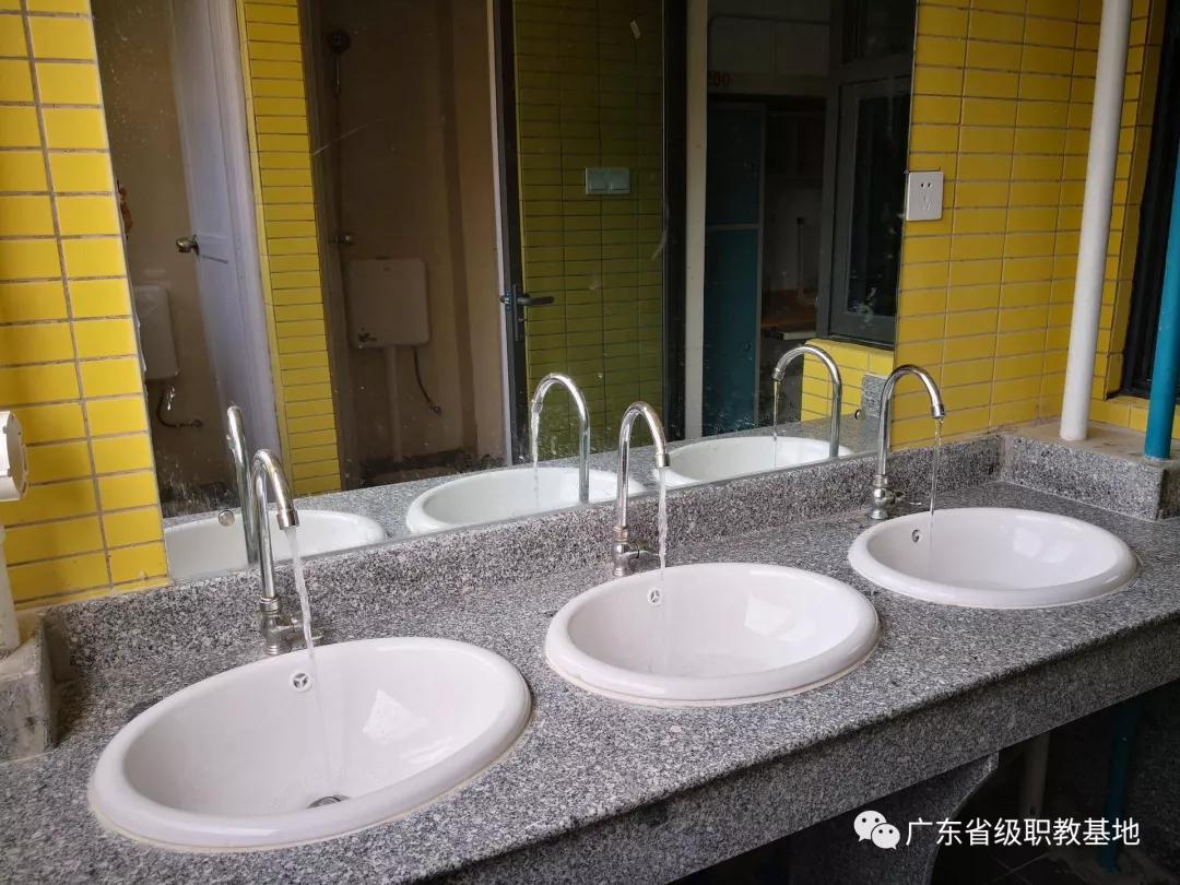 广东科贸职业学院一分钟了解,广东科贸职业学院清远校区校运会