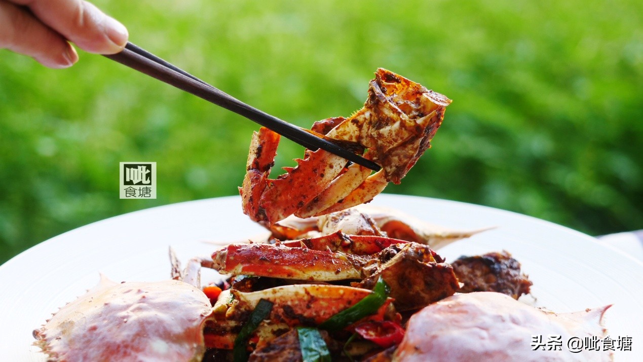 螃蟹怎么炒又肥又大,螃蟹跟什么炒好吃呢