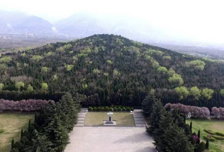 秦始皇修建陵墓和兵马俑,秦始皇骊山陵墓风水
