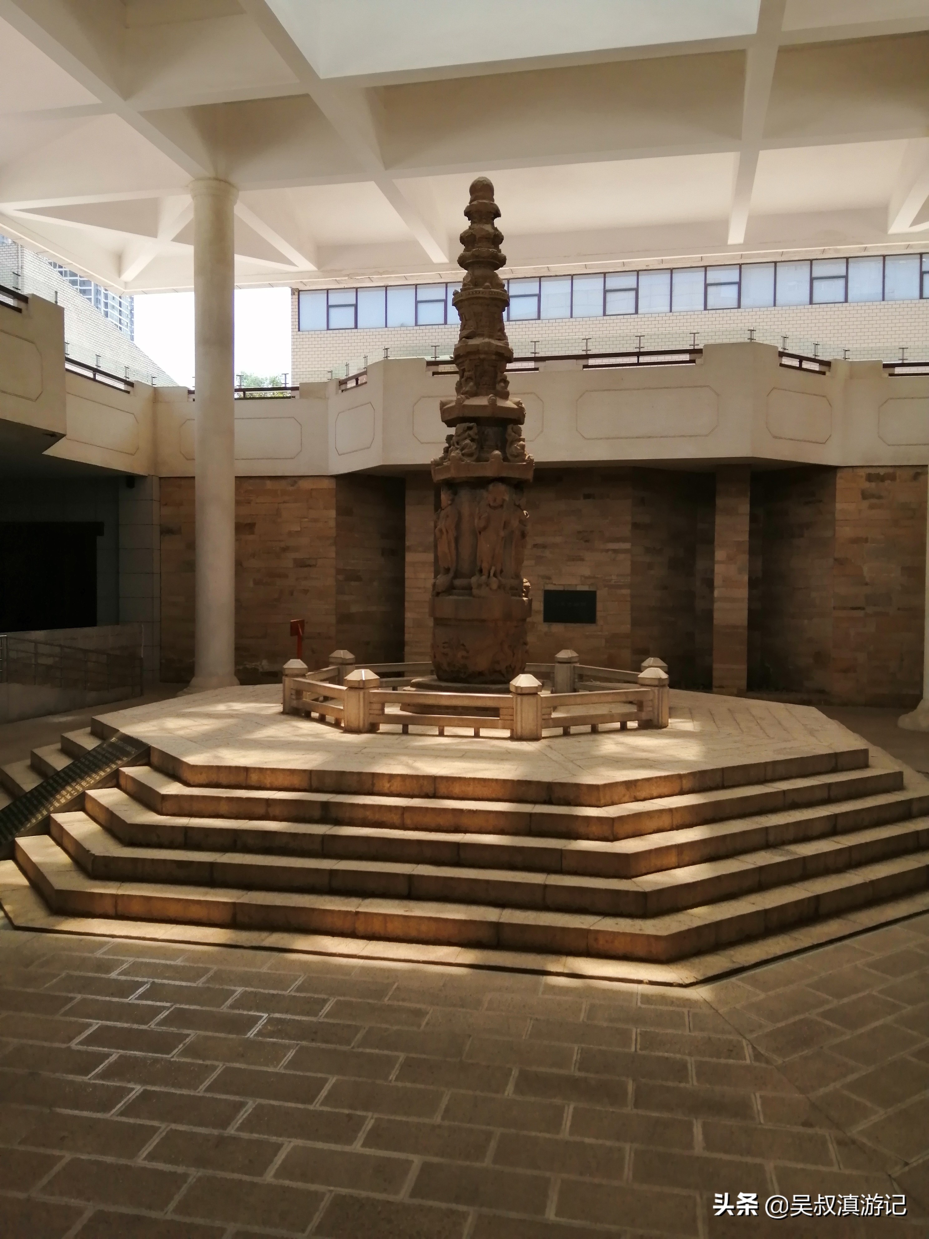 一篇长文，娓娓道尽老昆明城里明朝那些人儿、那些事儿、那些景儿